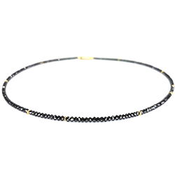 schwarze Diamantkette zart facettiert
