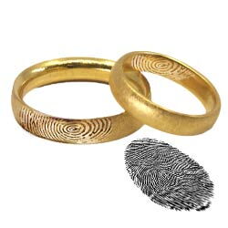 Trauringe mit graviertem Fingerabdruck