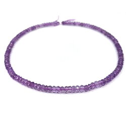 violette zarte Amethyst Kette