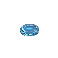 ovaler blauer Aquamarin Edelstein