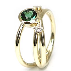 Gelbgoldwickelring mit Turmalin und Brillanten