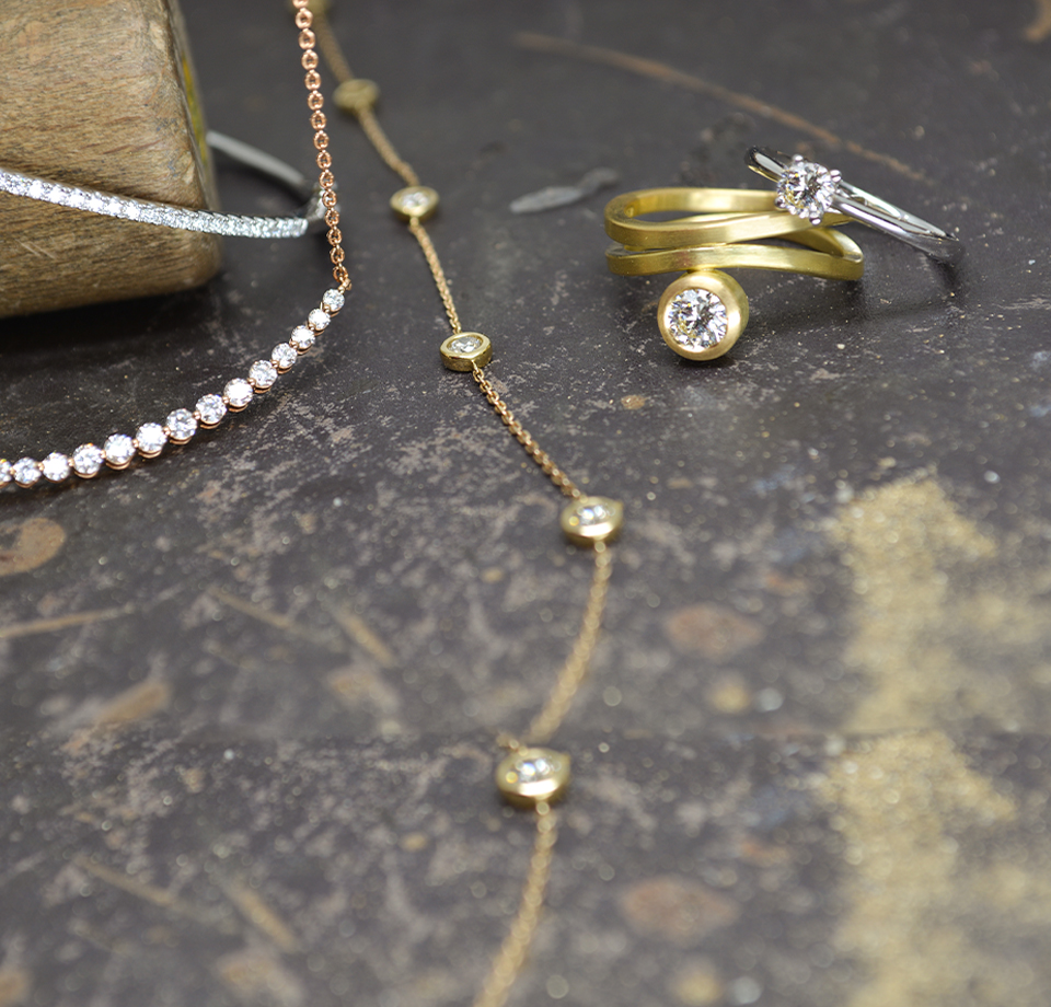 Brillantring und -armband aus Gelbgold Goldschmiede Albath