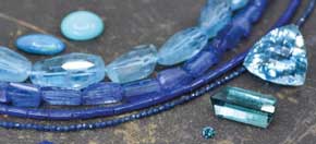 blau-tuerkise-edelsteine-aachen