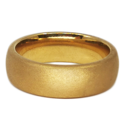 Trauringmodell Oberflaeche mattgeschlagen Gelbgold
