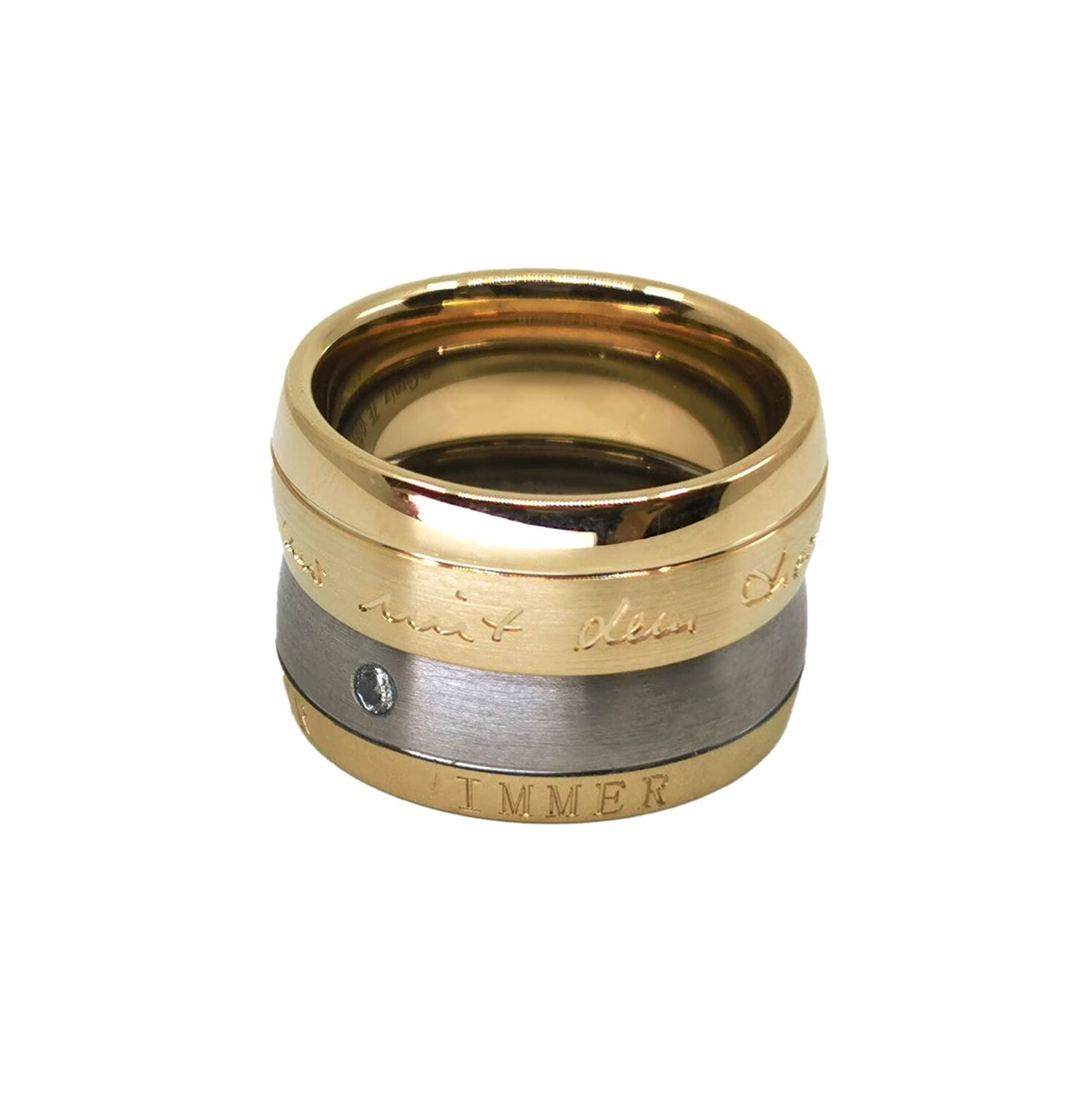 Trauringe in Gold mit Außengravur