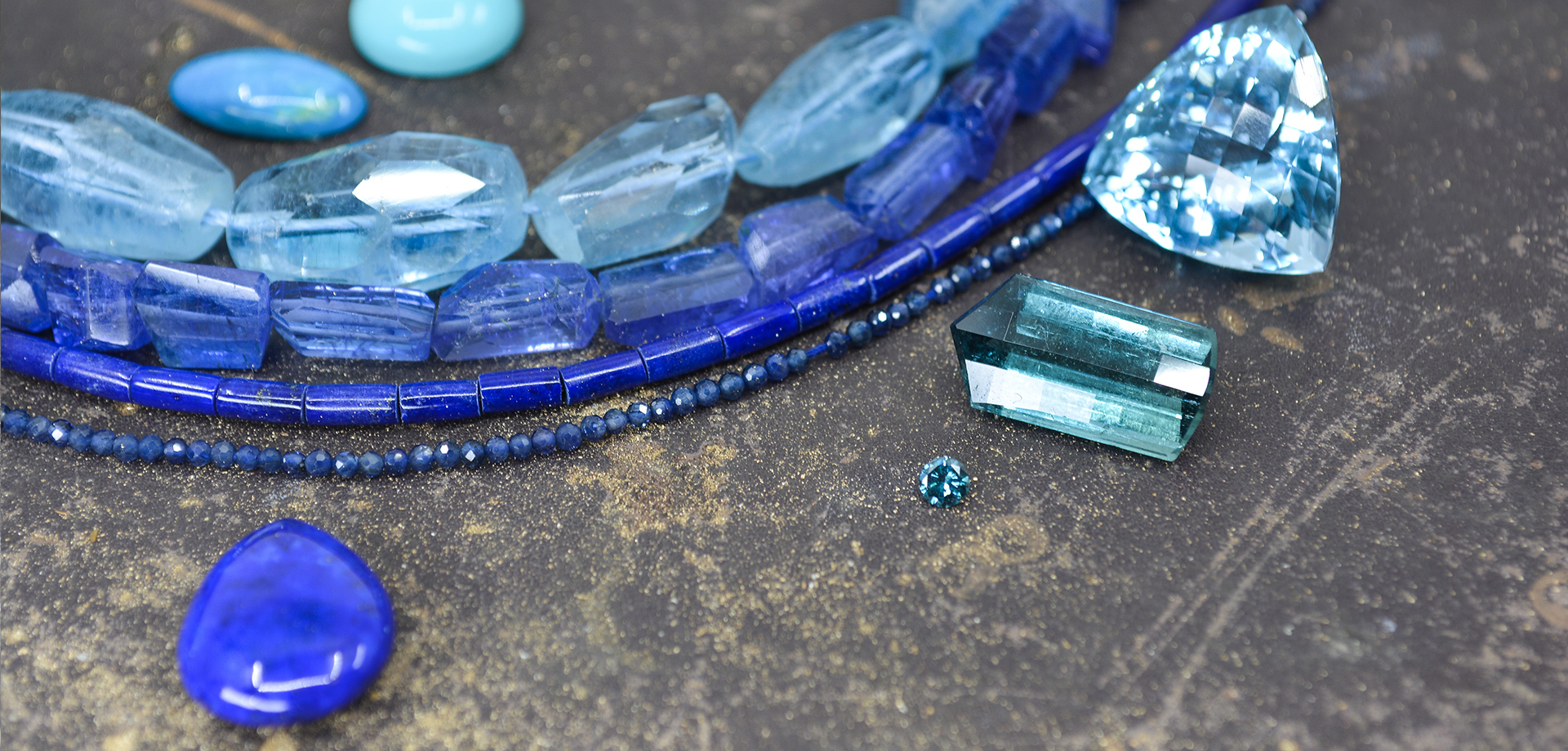 blaue Steinketten und Edelsteine Goldschmiede Albath