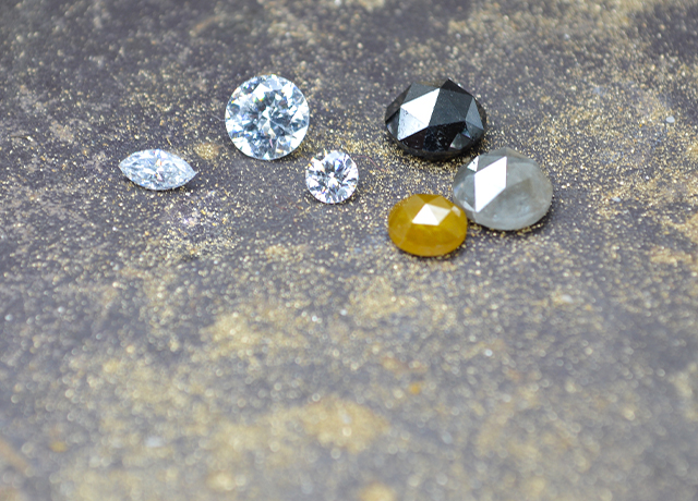 runde gelbe, weisse und schwarze Diamanten Goldschmiede Albath